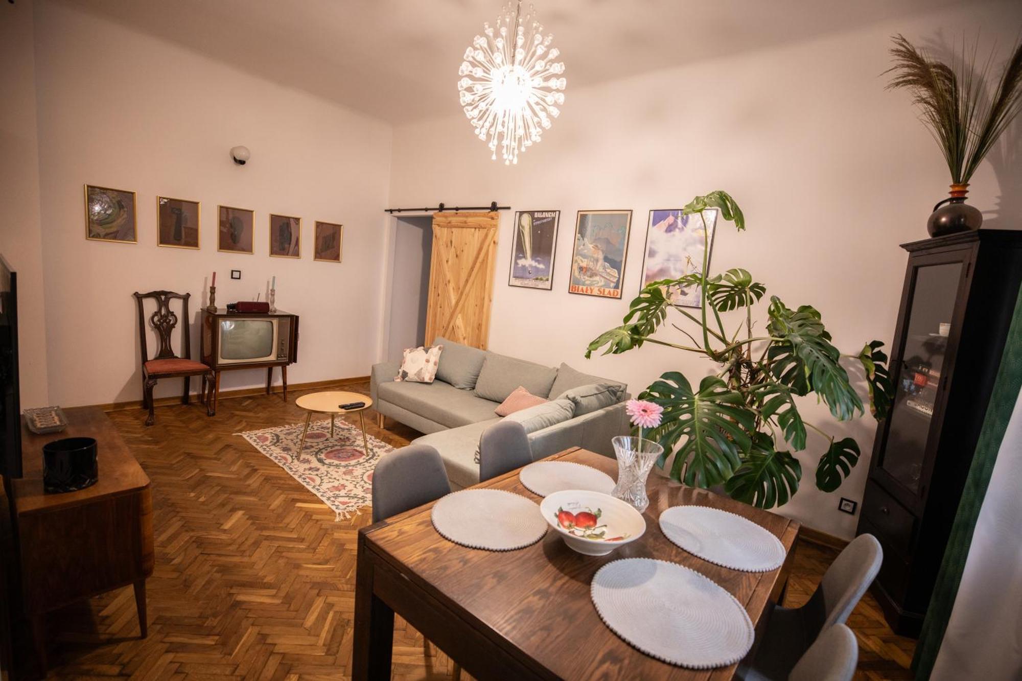 Warsaw Concierge Miedziana Varsóvia Exterior foto